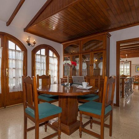 Villa Los Almendros Las Palmas de Gran Canaria Esterno foto